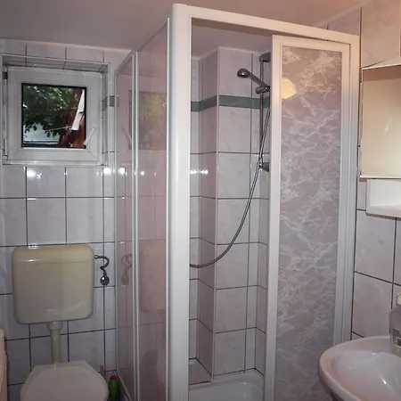 Guest house Ujsziget Vendeghaz Sarvar